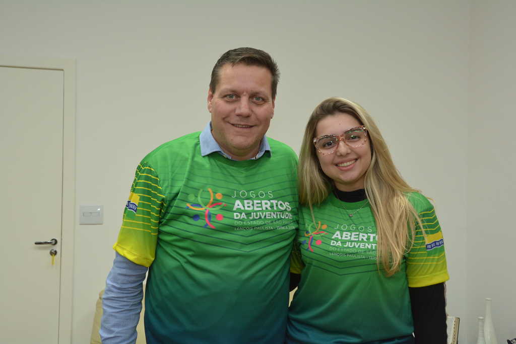 Enxadrista Liara Blanco Silva vai conduzir tocha na abertura dos Jogos da Juvent...