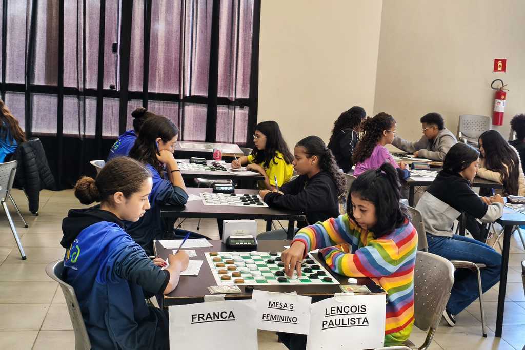 Equipes de Damas de Lençóis Paulista enfrentam adversários fortes nos Jogos Aber...