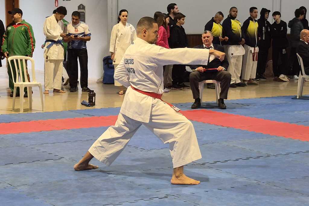 Karatê de Lençóis Paulista conquista bronze nos Jogos Regionais