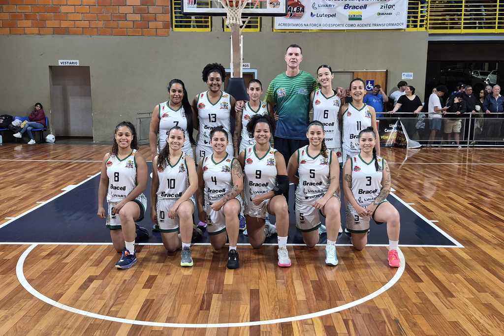 Basquete feminino de Lençóis Paulista vence Pederneiras por 46 a 14