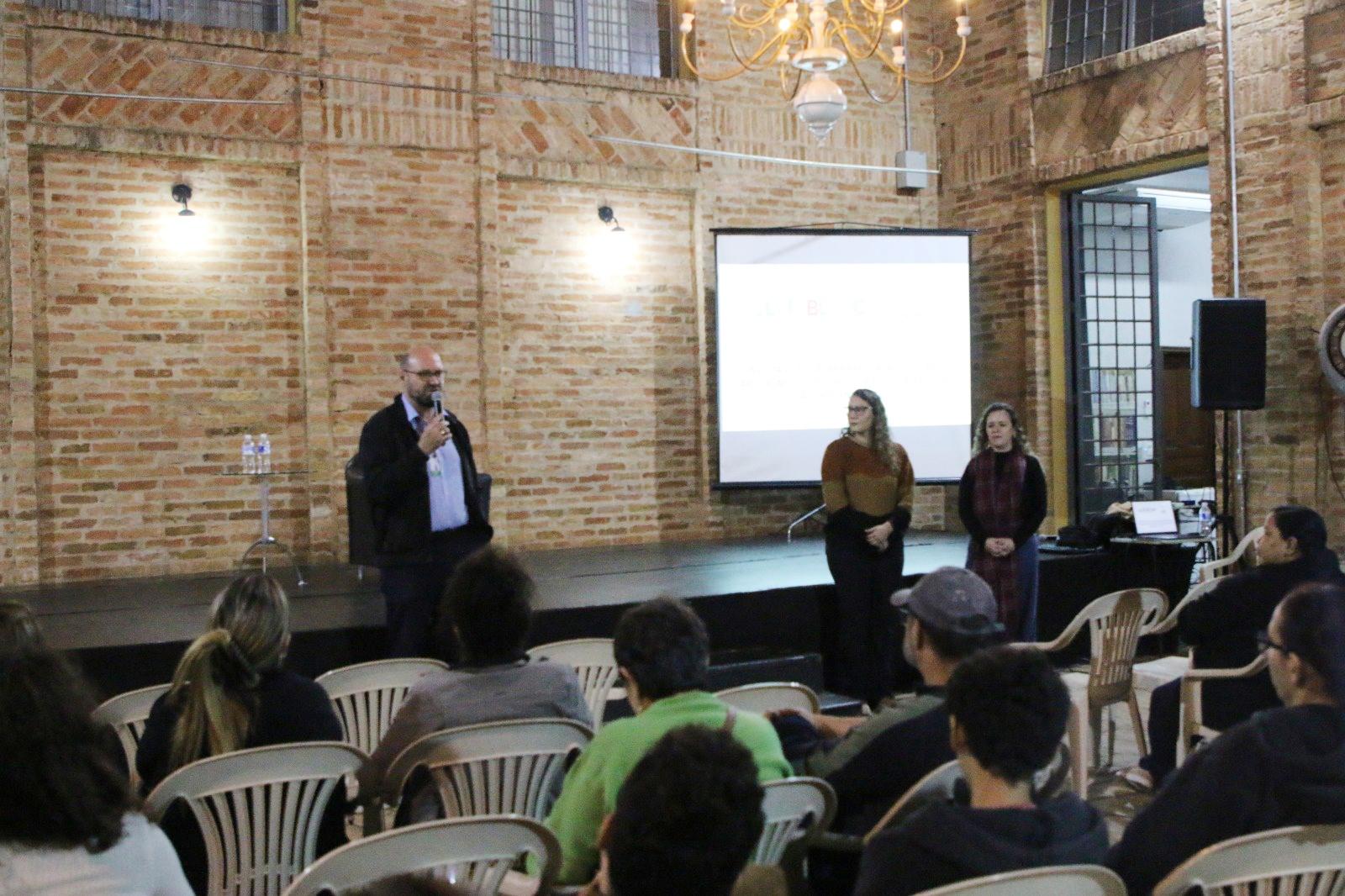 Durante o encontro, evento reuniu artistas, produtores e fazedores de cultura do município