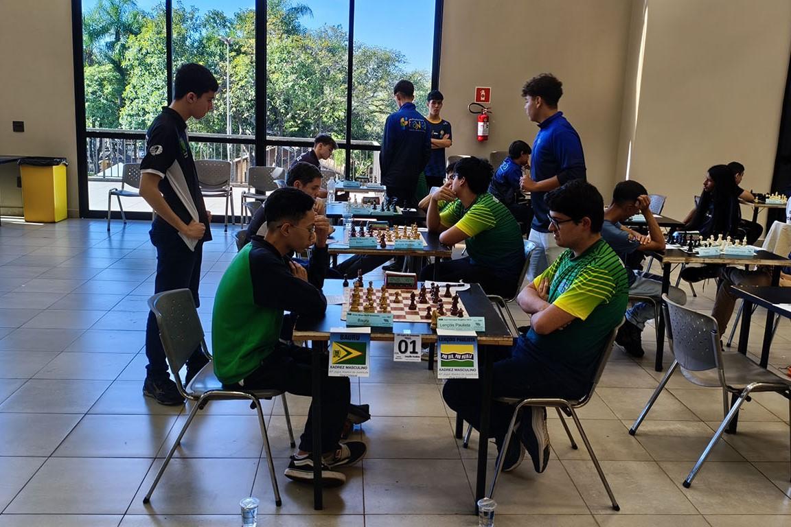 A equipe masculina de xadrez de Lençóis Paulista segue imbatível nos tabuleiros