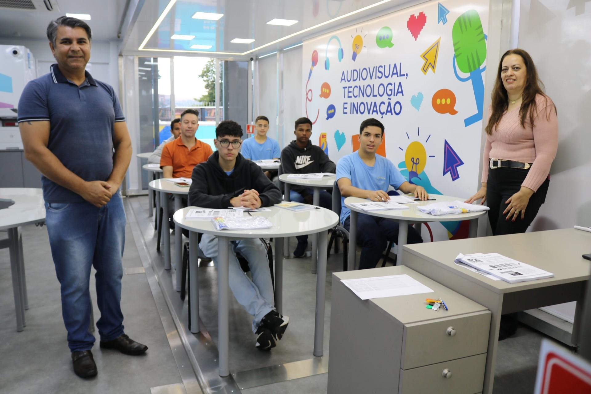 Ainda dá tempo de se inscrever para os dois cursos, que são oferecidos nos três períodos