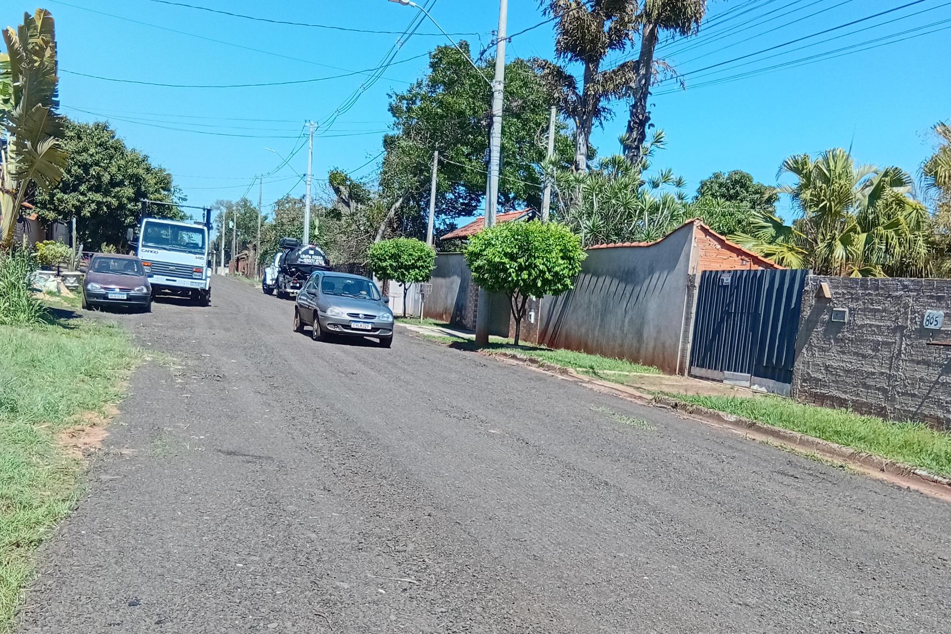 Prefeitura utiliza material reciclado da Marechal Rondon para recuperar ruas e acessos, com destaque para bairros rurais