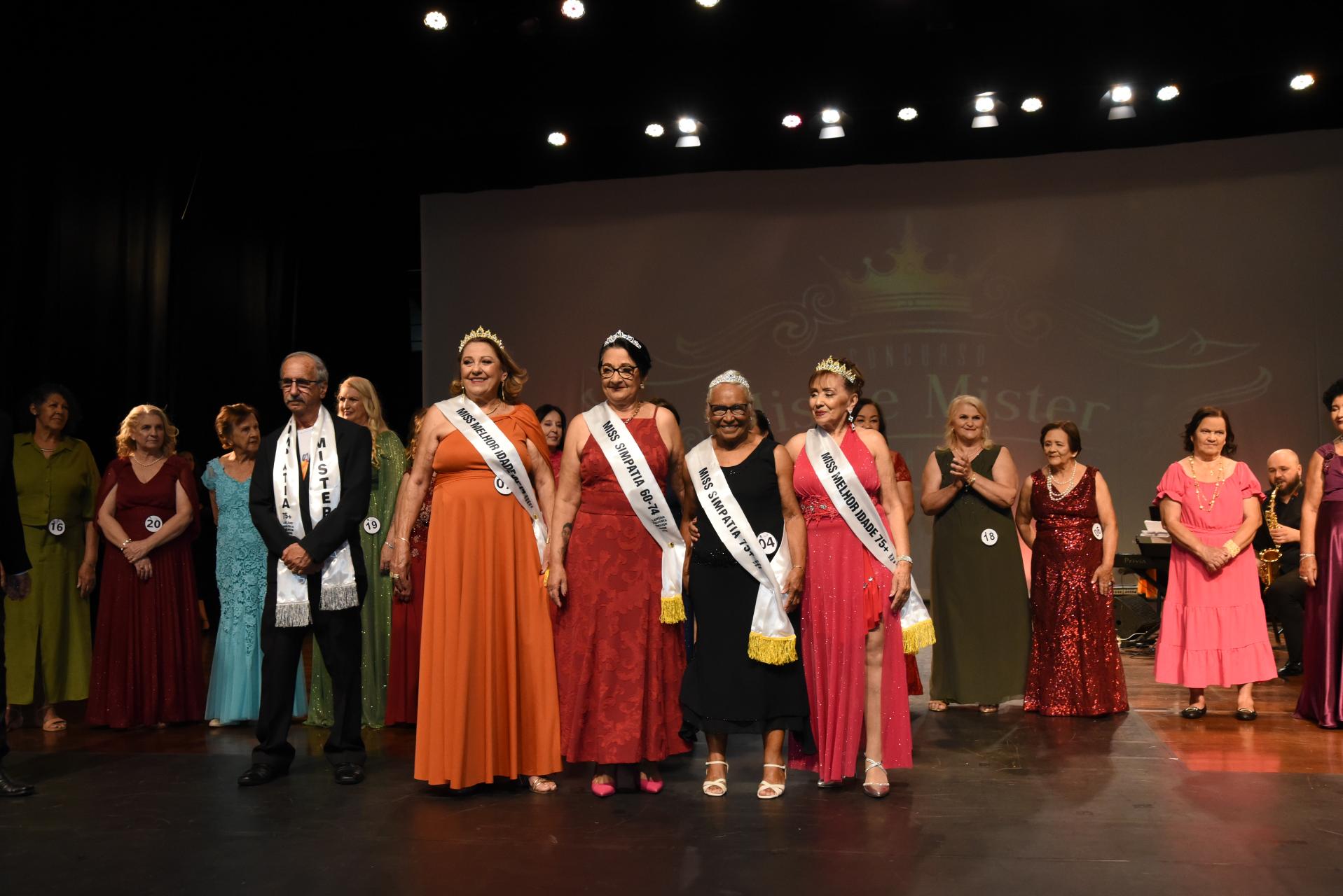 Concurso Miss e Mister Melhor Idade encerra Semana da Pessoa Idosa de Lençóis Paulista