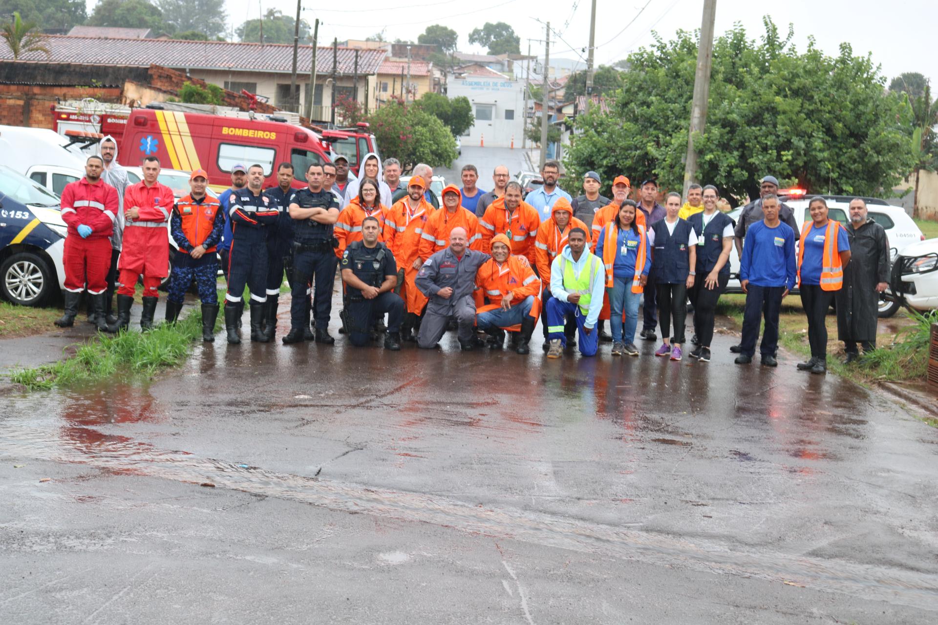 O simulado tem objetivo de treinar e alinhar os órgãos, equipes, entidades e os moradores das áreas de risco nos procedimentos de emergência, que ocorrer durante o período de maior incidência de chuvas