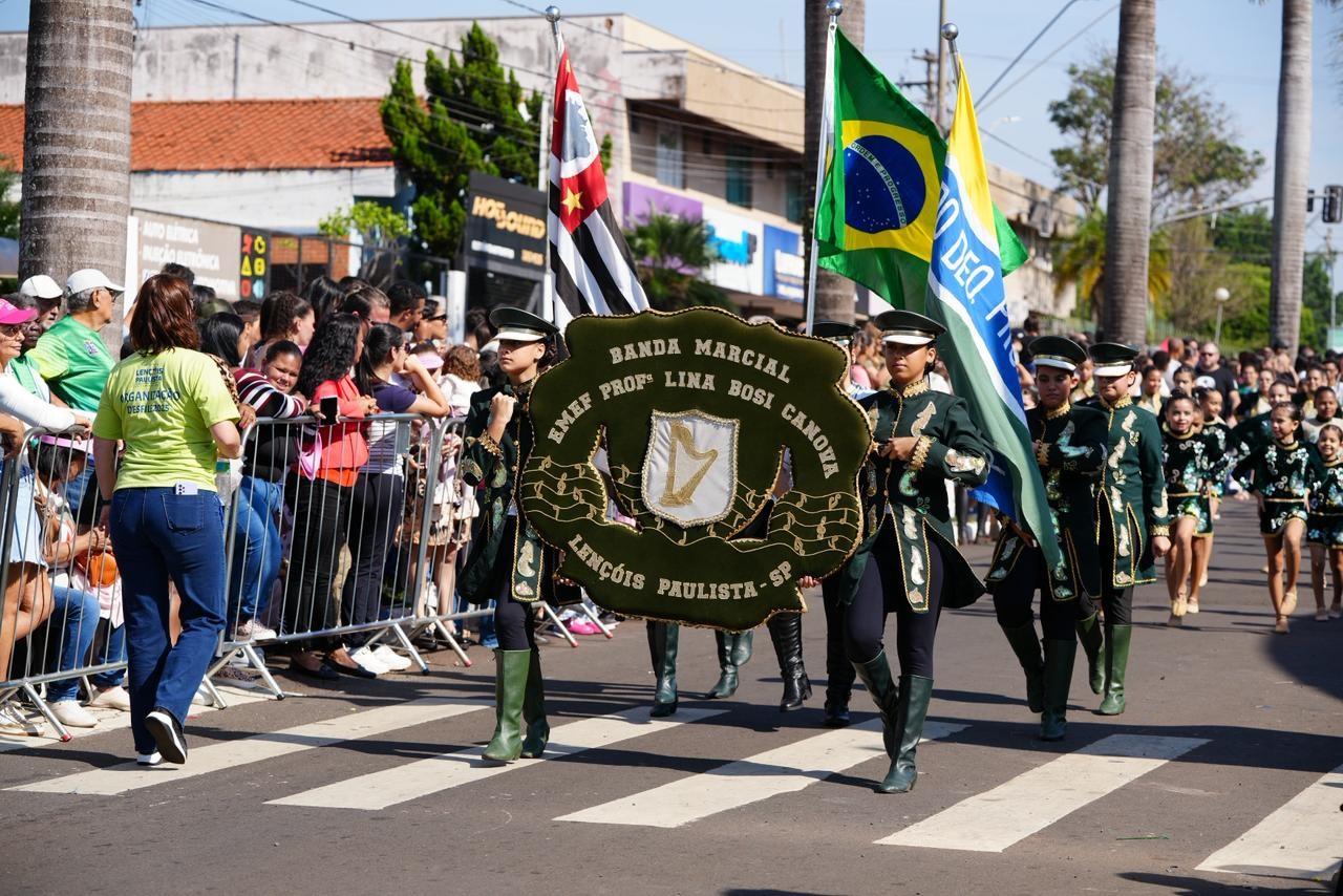 Desfile Cívico deve levar mais de 3 mil alunos à avenida Padre Salústio