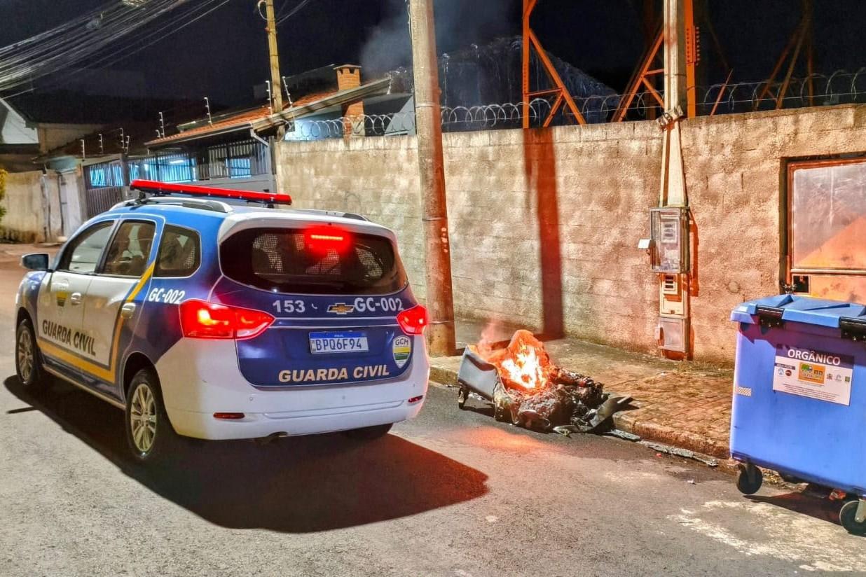 O programa Coleta Certa tem entre seus objetivos contribuir para que a cidade seja mais limpa, organizada e segura para a população