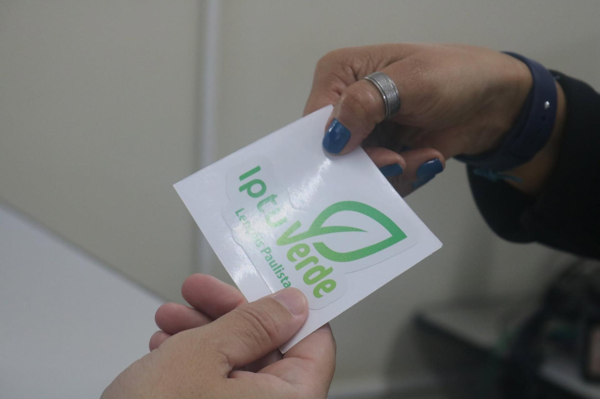 O Programa IPTU Verde da Prefeitura de Lençóis Paulista oferece descontos de 4% a 50% no valor do IPTU