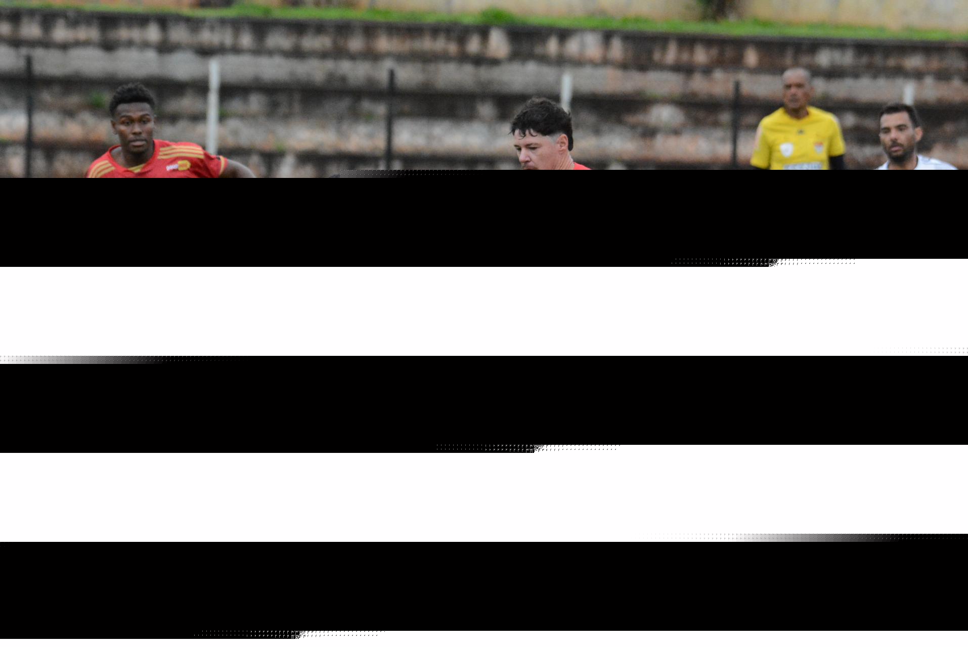 Nas fotos, lance das semifinais disputadas no final de semana