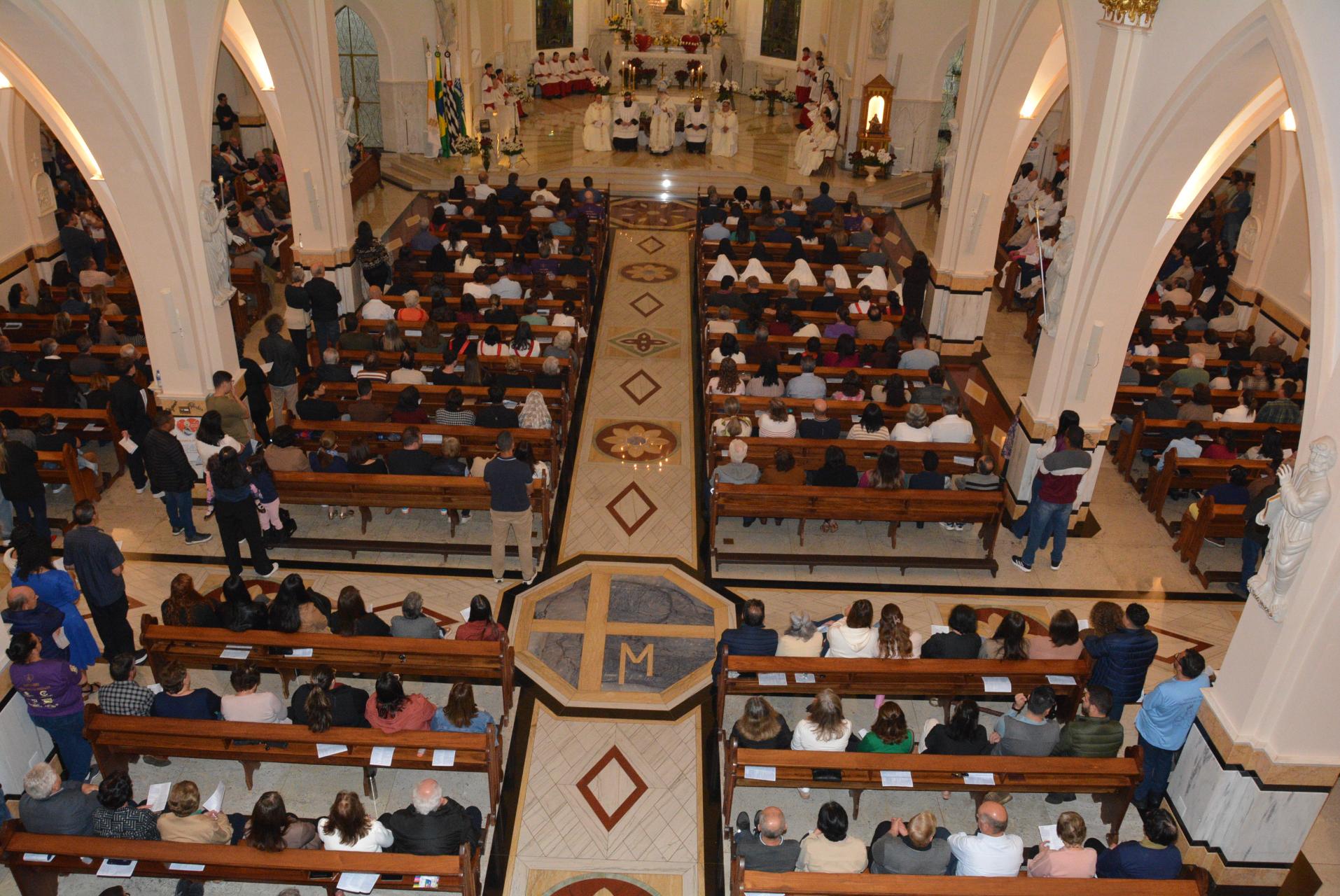 Nas fotos, momentos da celebração realizada no Santuário Nossa Senhora da Piedade