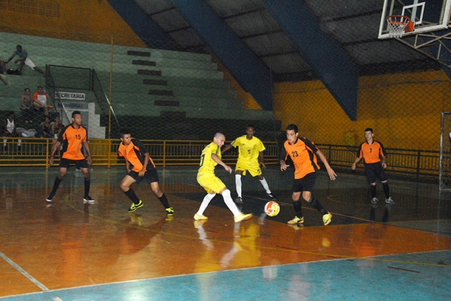 Competição garante quatro vagas para edição 2015 da Copa Regional Cidade do Livro de Futsal