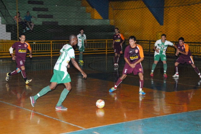 Nova Lençóis venceu Democrata por 3 a 2