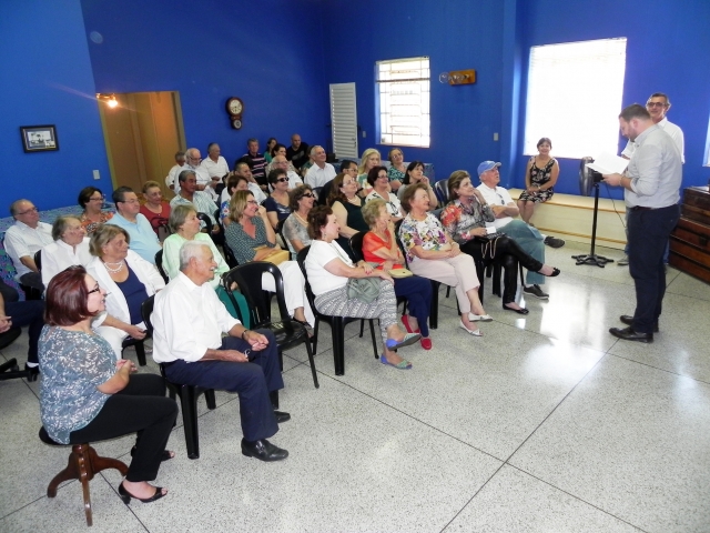 Encontro no MAC foi acompanhado por representantes de famílias italianas que residem em Lençóis Paulista