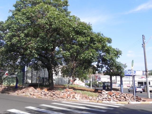 Obras da Praça do Constitucionalista já estão em andamento