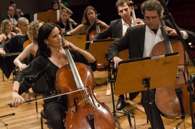Espetáculo tem início às 20h, no Espaço Cultural Cidade do Livro