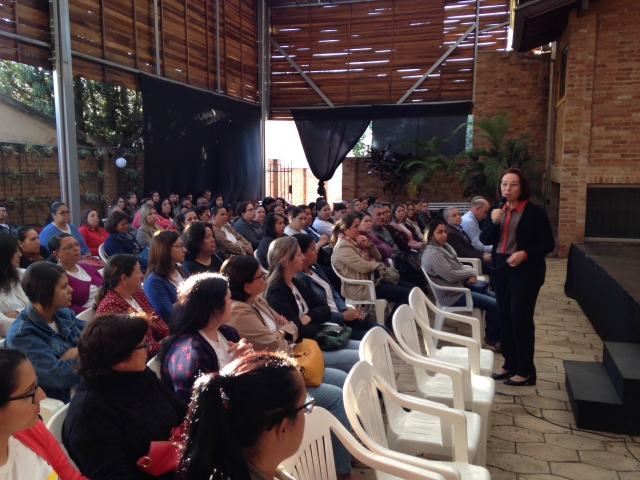 Prefeita Bel destacou a importância do trabalho de agentes comunitários e supervisores