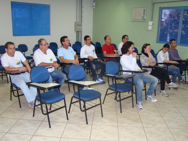 Curso abrange conhecimento técnico e teórico em diversas áreas