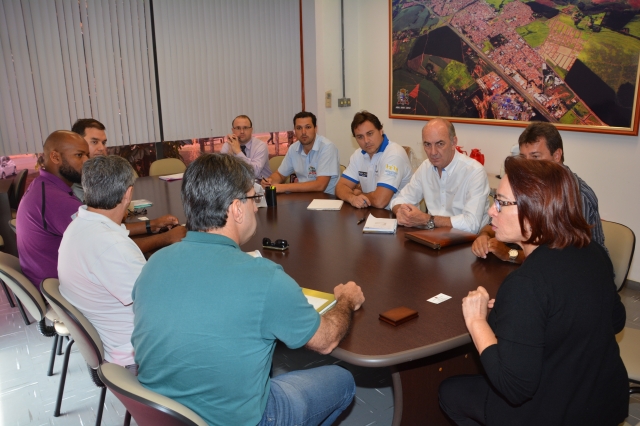 Encontro definiu cronograma para o início das obras