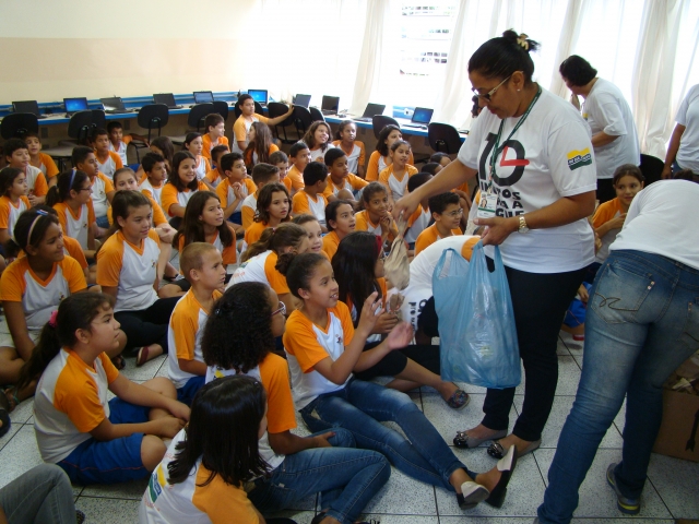 Atividades buscam conscientizar as crianças sobre os malefícios das drogas