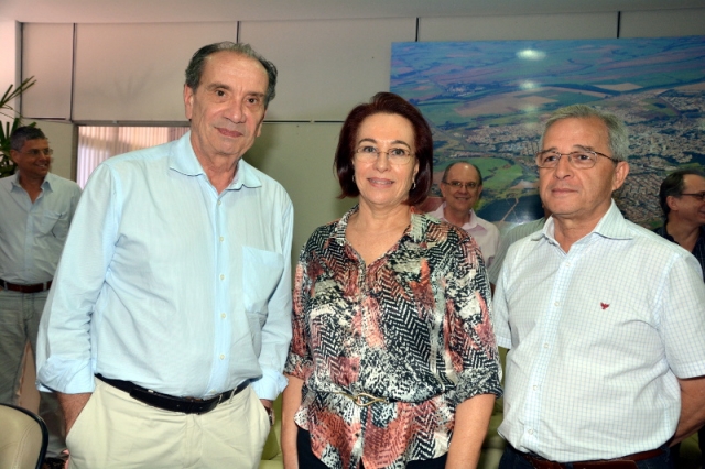 Senador Aloysio  Nunes foi  recepcionado  pela Prefeita Bel  e Vice-Prefeito, Jose Antonio  Marise