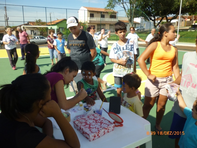 Pintura facial foi um dos atrativos no evento