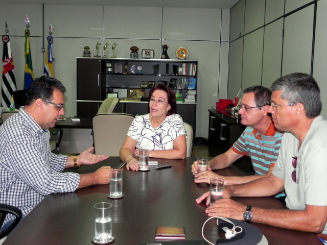 Parlamentar disse que vai trabalhar para acelerar  os processos de liberação  de verbas em Brasília
