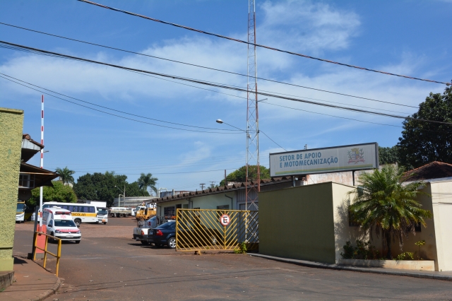 Prova prática para operador de máquinas será aplicada no setor de Apoio e Motomecanização (foto Wagner Gonçalves/Assessoria de Comunicação e Cerimonial)