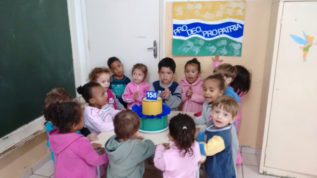 Alunos da Creche Augusta fizeram festa em homenagem à cidade; confira os últimos eventos da agenda de aniversário