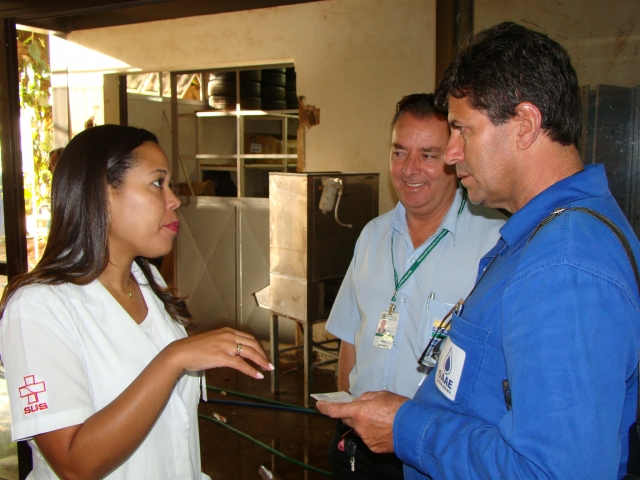 Equipe trabalha prevenção e controle de doenças