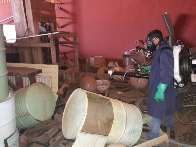 Biolarvicida foi pulverizado em locais com acúmulo de água