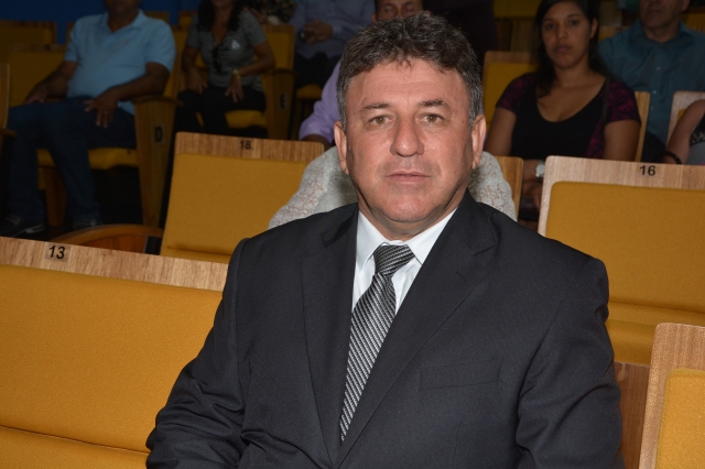 Júnior Ticianelli já iniciou trabalho junto ao bairro de Alfredo Guedes