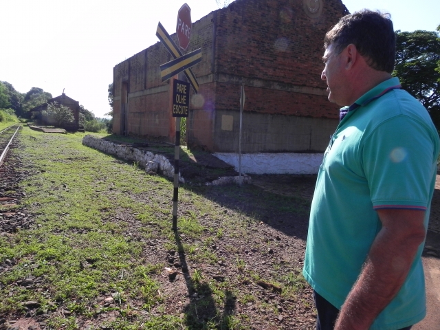 Gumercindo Ticianelli Júnior, diretor da Vila de Alfredo Guedes, fala sobre projetos para antiga Estação Sorocabana