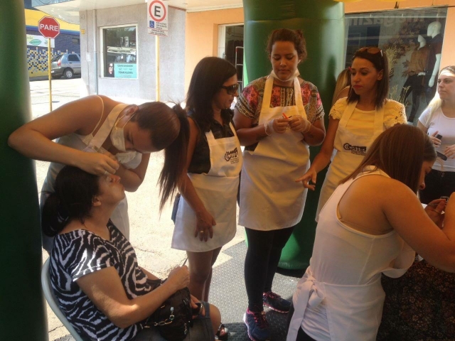Mulheres foram homenageadas por alunas do CMFP