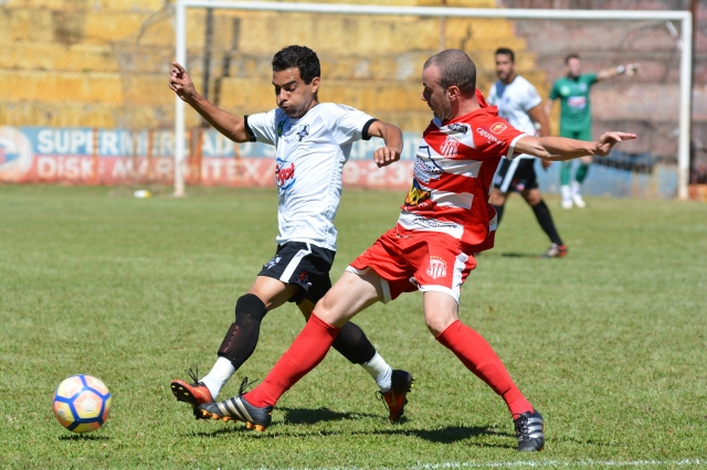 Expressinho (vermelho) disputa mais uma final da Copa Lençóis