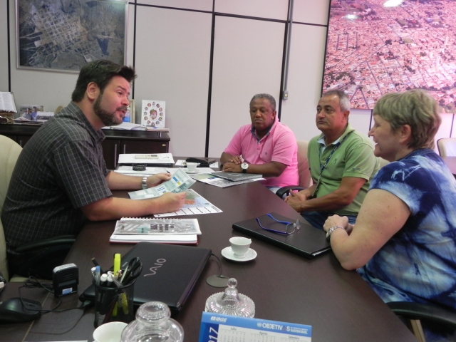 Os chefes do IBGE estiveram com o prefeito Prado,  juntamente com o presidente da Câmara Manoel dos Santos