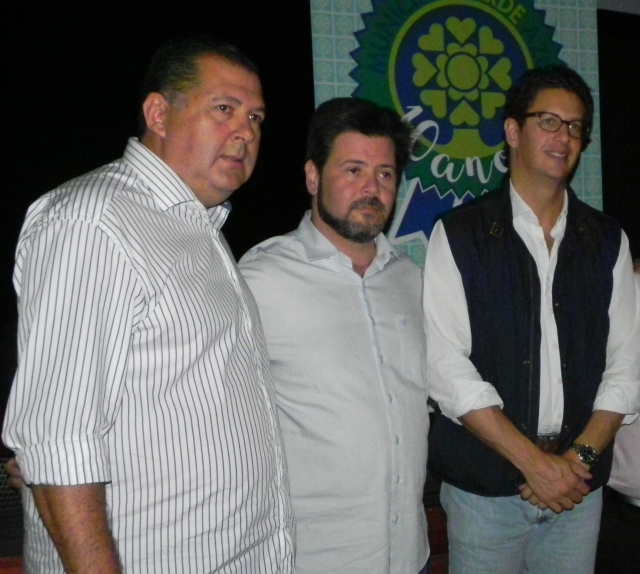 O diretor Claudemir, o prefeito Anderson Prado e o Secretário Ricardo Salles, durante o encontro