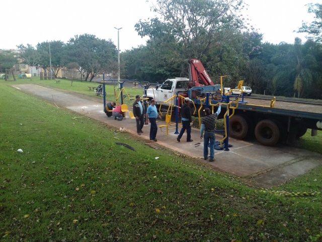 Academia foi instalada em área entre os bairros Cecap e itapuã