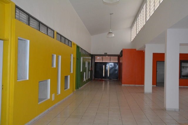 Prédio é construído no mesmo padrão de creches inauguradas anteriormente