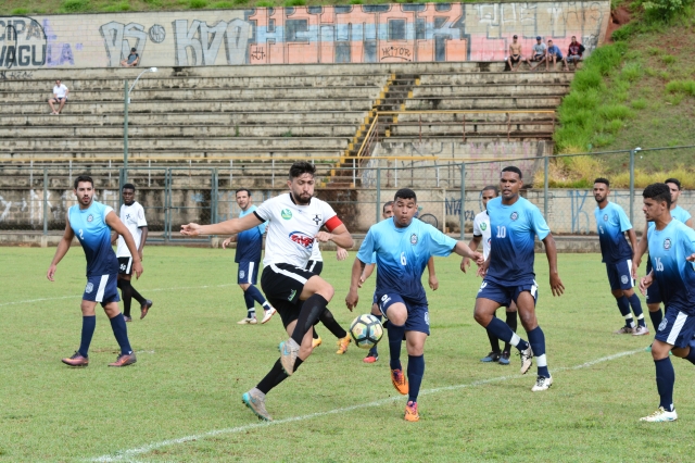 Borebi (uniforme azul) venceu o CAL por 1 a 0 na última rodada da fase de classificação