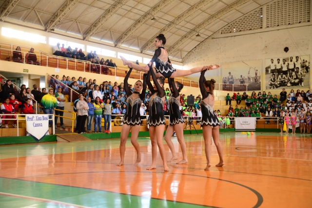 Cerimônia de abertura contou com participação de integrantes da Ginástica Rítmica das Escolas Lina Bosi e Idalina