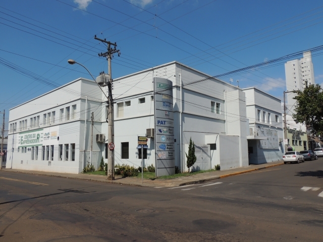 As inscrições devem ser feitas diretamente no Posto de Atendimento ao Trabalhador (PAT)