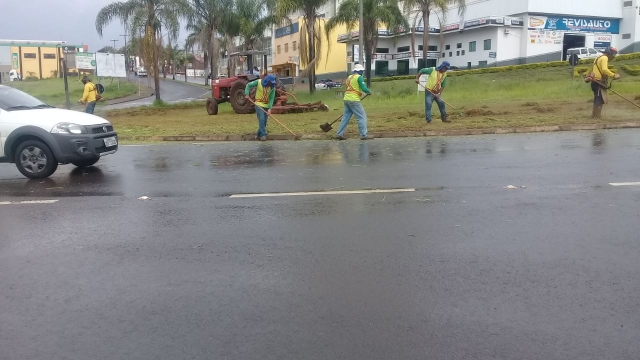 Manutenção do local cabe ao DER, porém, Secretaria fez o trabalho e cobrará do orgão estadual