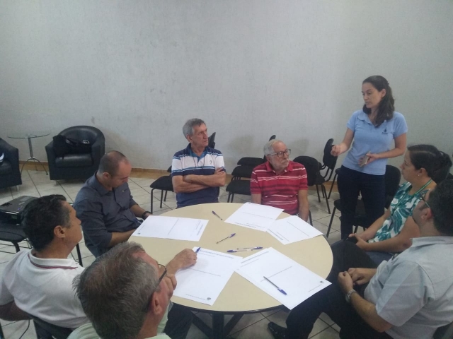 A bióloga do SAAE e membro do Comdema, Milena Guirado Coneglian, falou sobre o Plano de Saneamento Básico