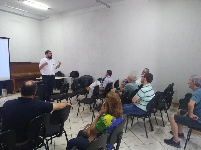 Murillo Galli explanou sobre a proposta de instalação de uma empresa Termelétrica em Lençóis Paulista