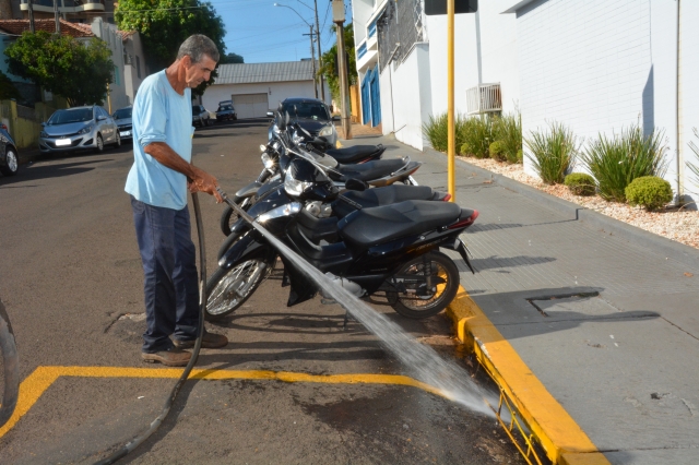 Galeria da Rua Raul Gonçalves de Oliveira também recebeu atenção da equipe
