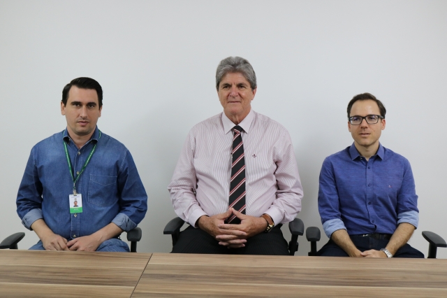 Ricardo Barbeiro, Dutra e Dr. Guilherme durante apresentação de novo nefrologista