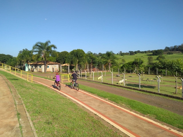 O trecho da ciclovia no Parque do Povo tem uma extensão aproximada de 1,2 km