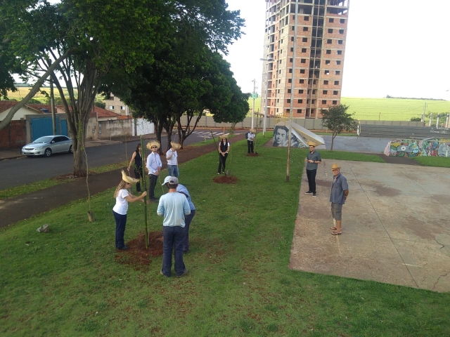 A participação de cidadãos na tomada de decisões é imprescindível na educação ambiental