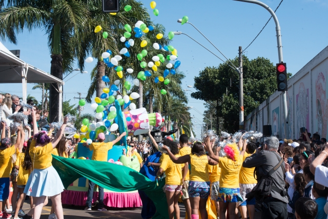 Avenida Padre Salústio vai receber mais de 3 mil alunos no domingo, 28, para o Desfile Cívico que comemora 161 anos de emancipação político administrativa